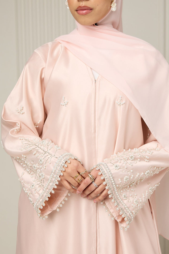 Abaya Sarah