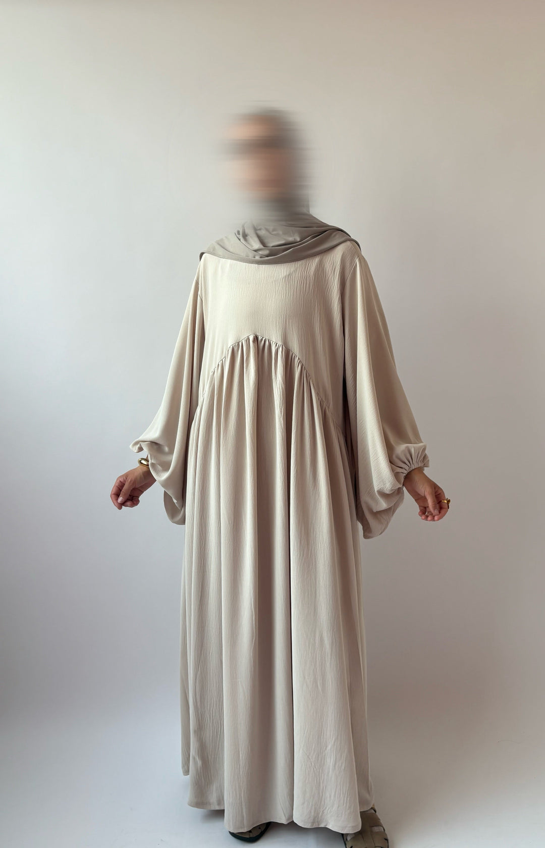 Abaya Assia