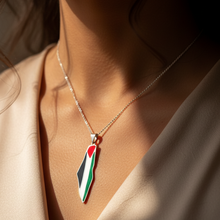 Collier de carte de la fierté palestinienne Qamar