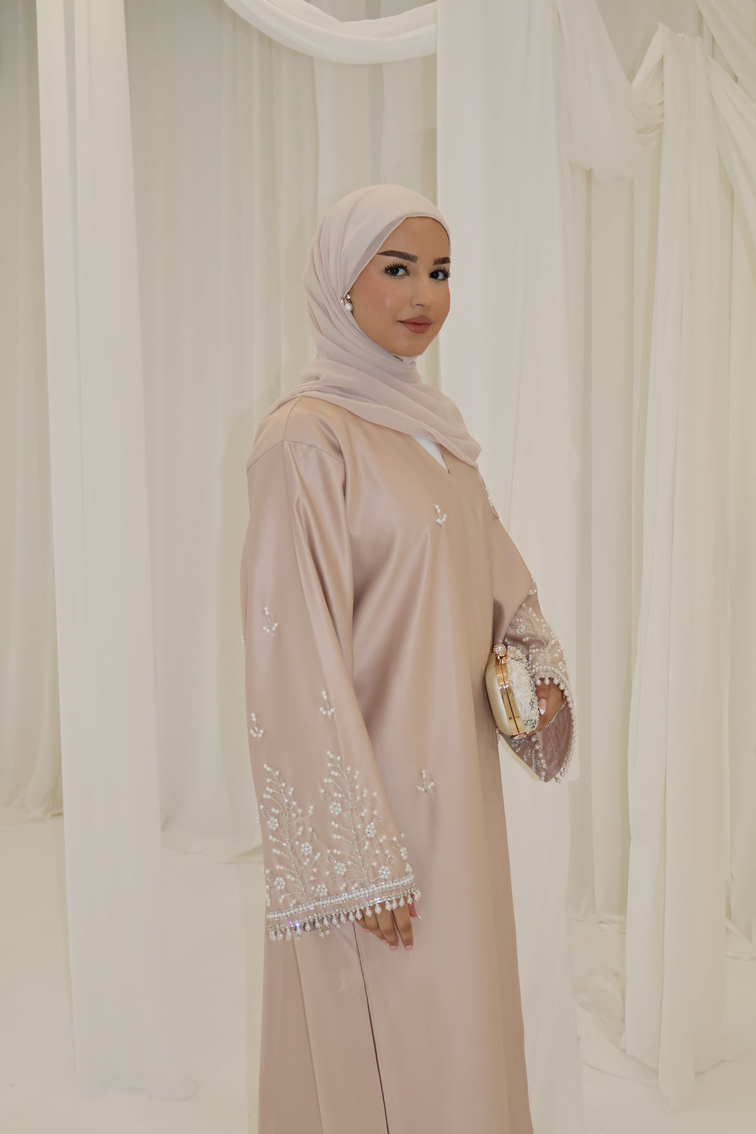 Abaya Nawra