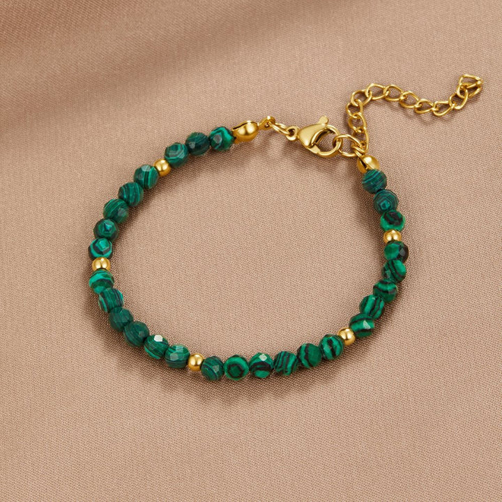 Bracelet perlé vert émeraude