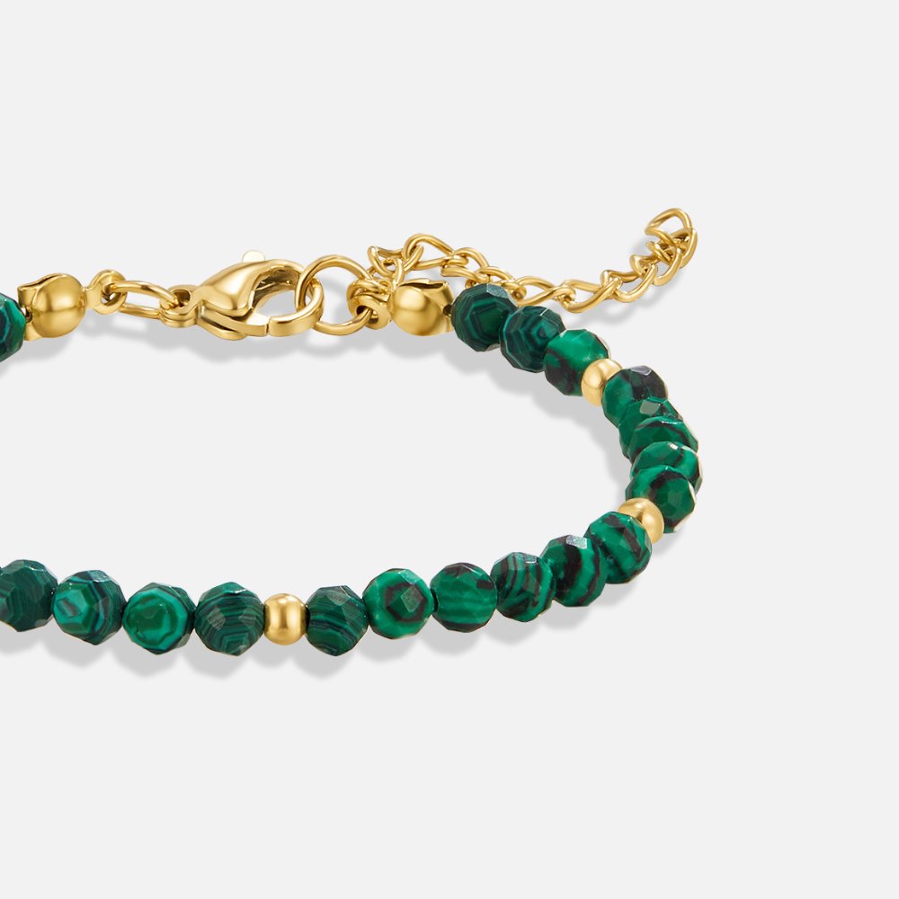 Bracelet perlé vert émeraude