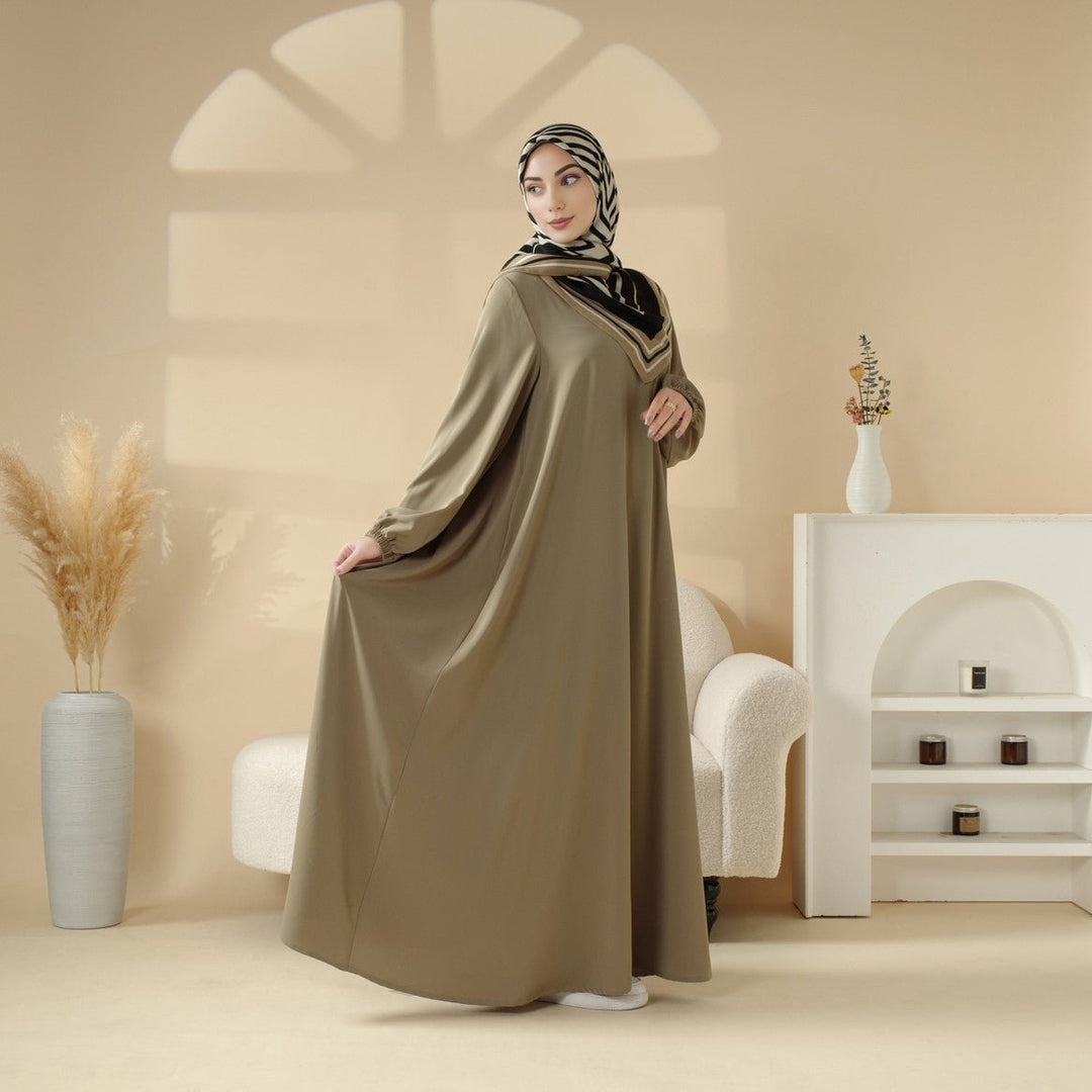 Abaya Essential