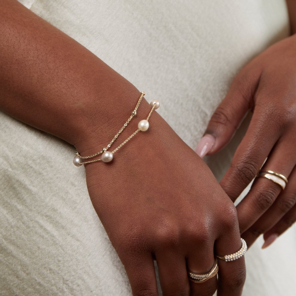 Bracelet en couches de perles d’eau douce